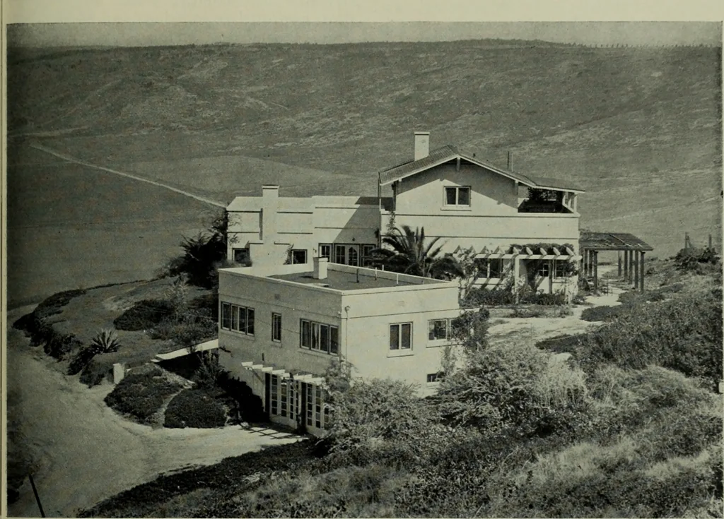 An illustration from Architect and engineer, 1905, leaf 292