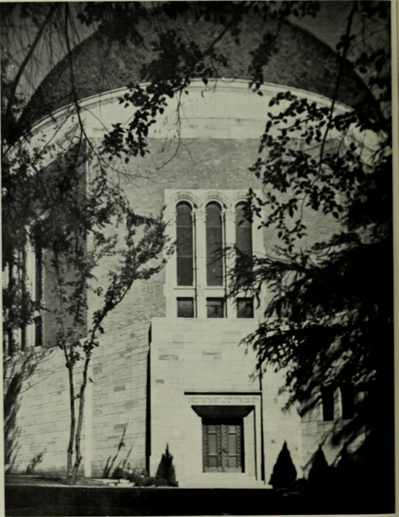 An illustration from Architect and engineer, 1905, leaf 311