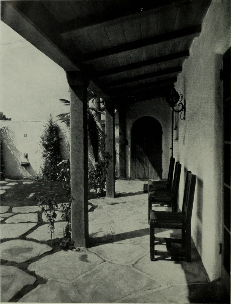 An illustration from Architect and engineer, 1905, leaf 33