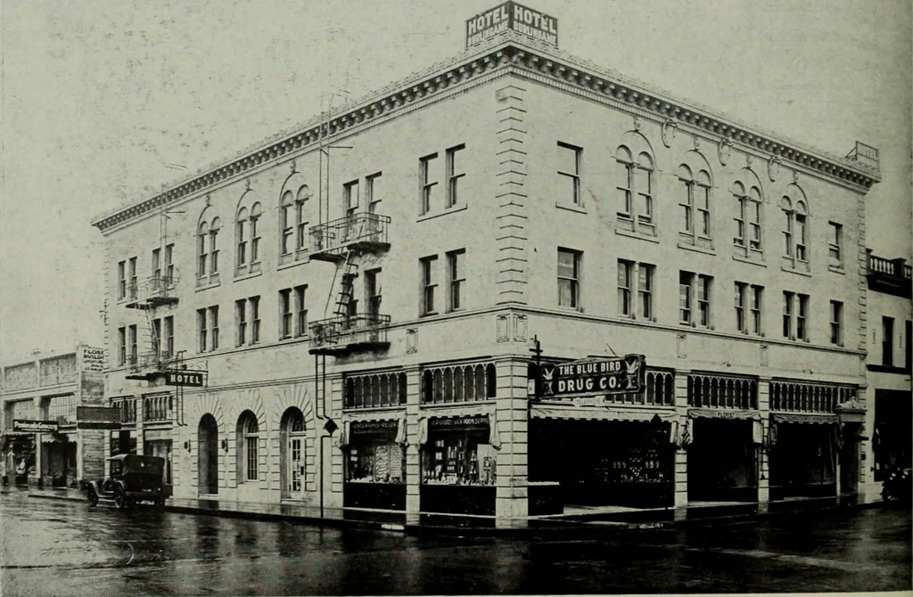 An illustration from Architect and engineer, 1905, leaf 465