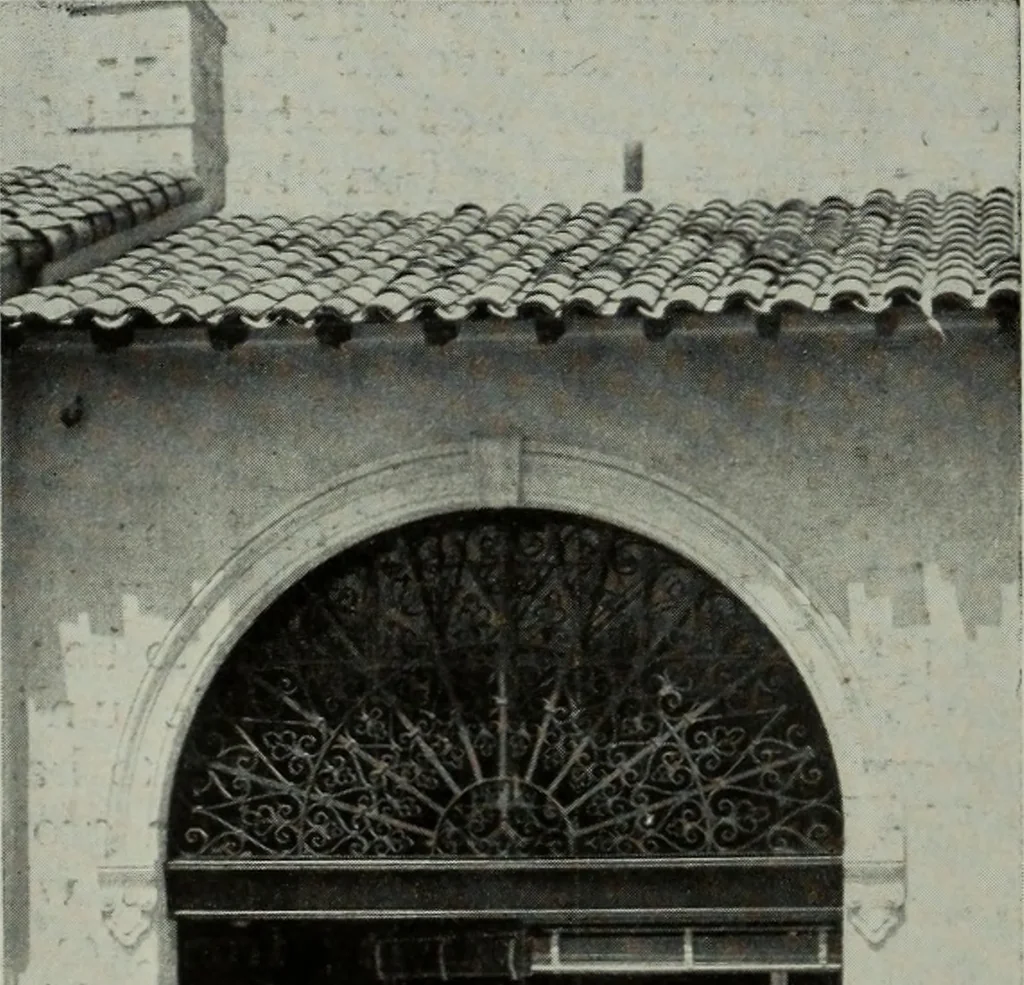 An illustration from Architect and engineer, 1905, leaf 469