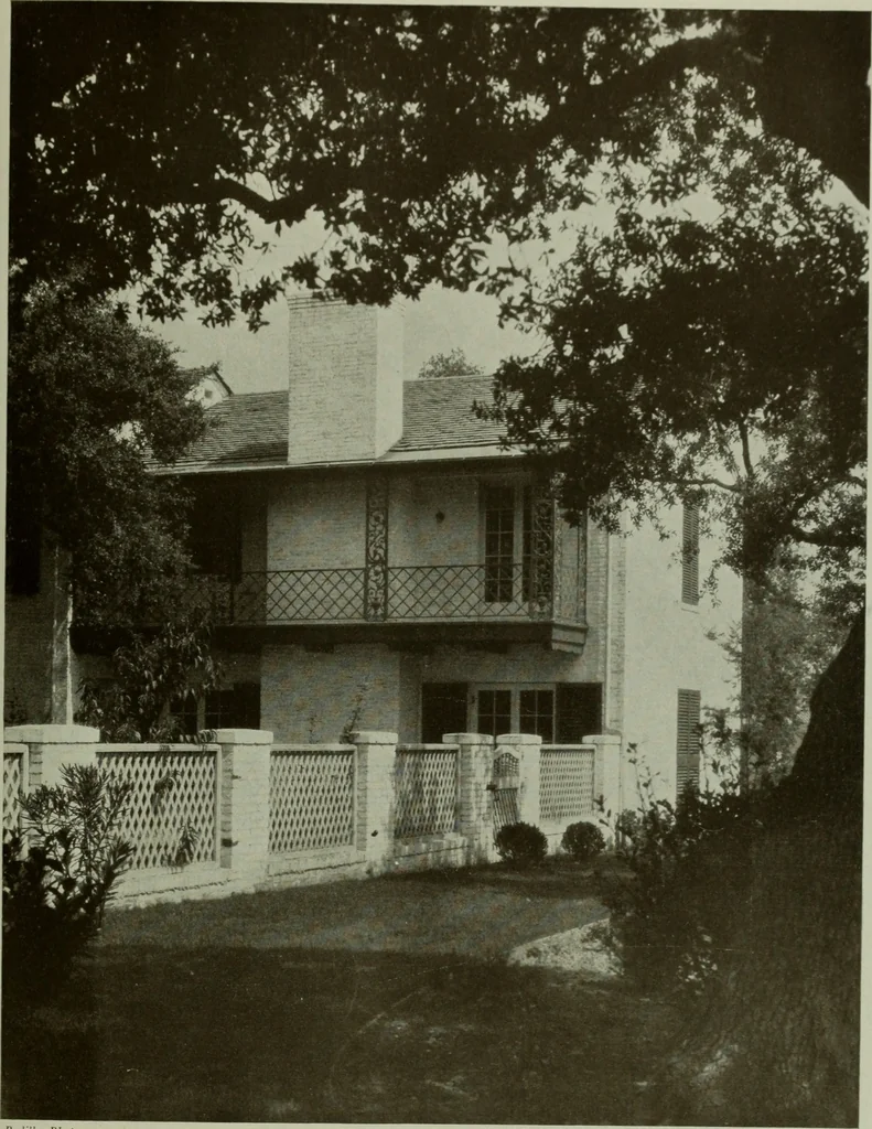 An illustration from Architect and engineer, 1905, leaf 52
