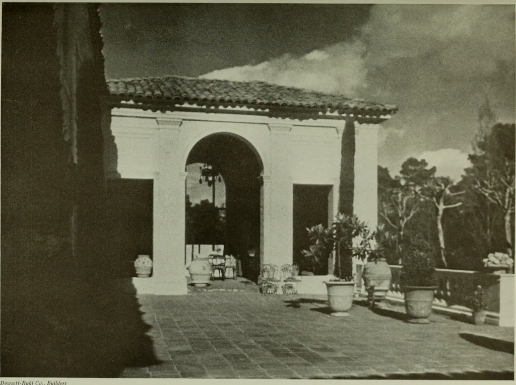 An illustration from Architect and engineer, 1905, leaf 64
