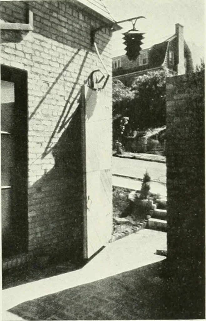 An illustration from Architect and engineer, 1905, leaf 194