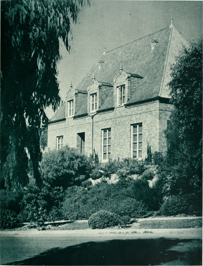 An illustration from Architect and engineer, 1905, leaf 234