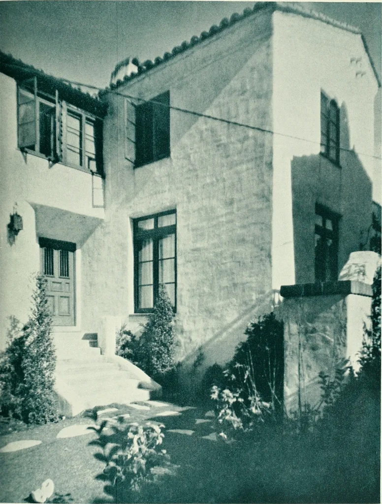 An illustration from Architect and engineer, 1905, leaf 254