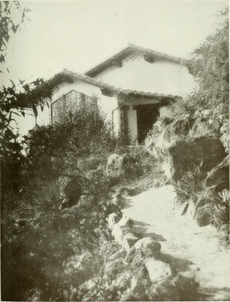 An illustration from Architect and engineer, 1905, leaf 320