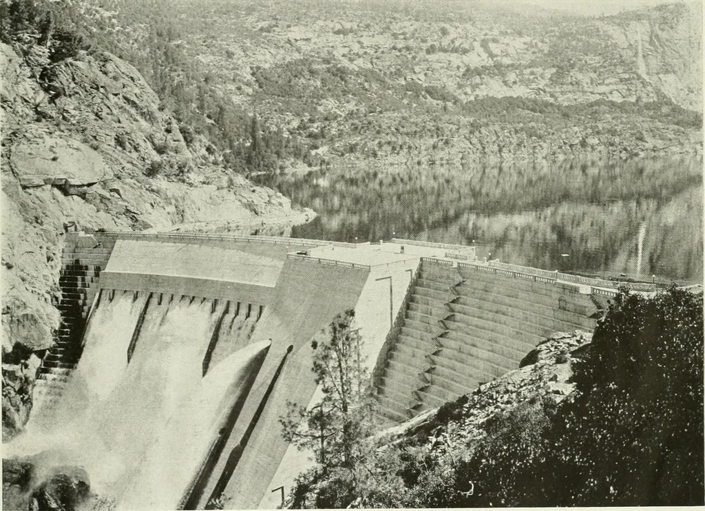 An illustration from Architect and engineer, 1905, leaf 548
