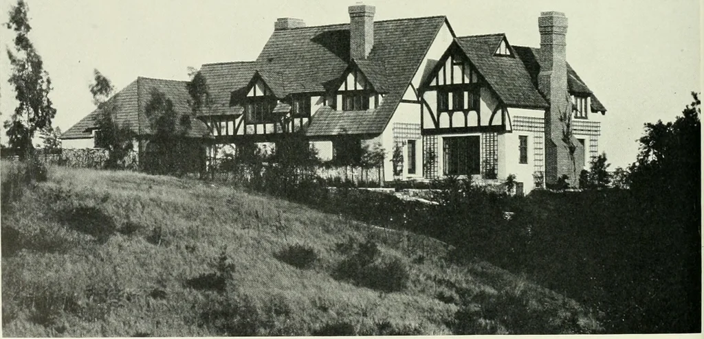 An illustration from Architect and engineer, 1905, leaf 79