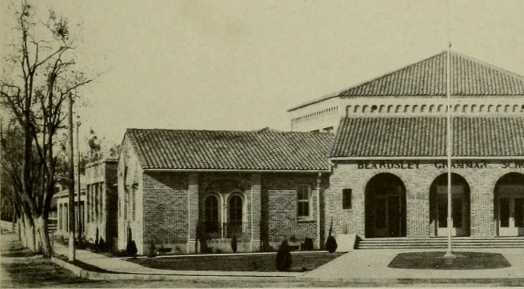 An illustration from Architect and engineer, 1905, leaf 114