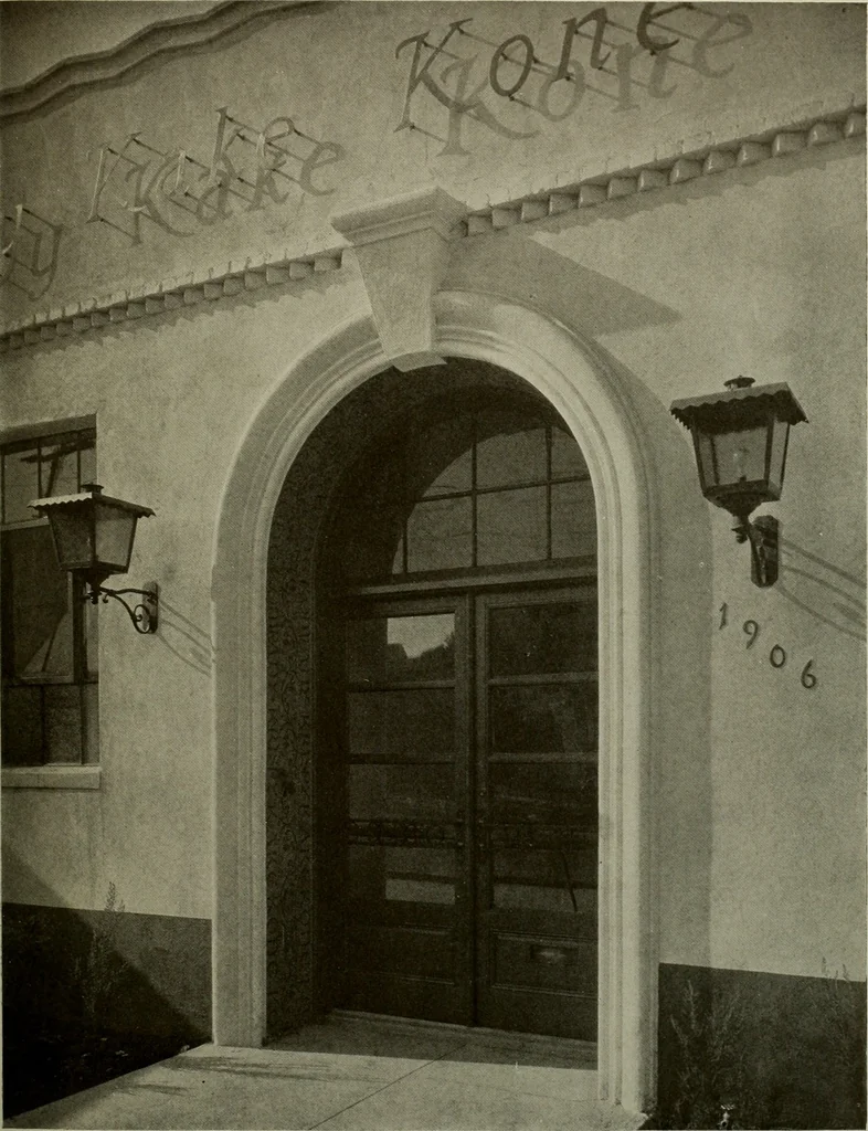 An illustration from Architect and engineer, 1905, leaf 248
