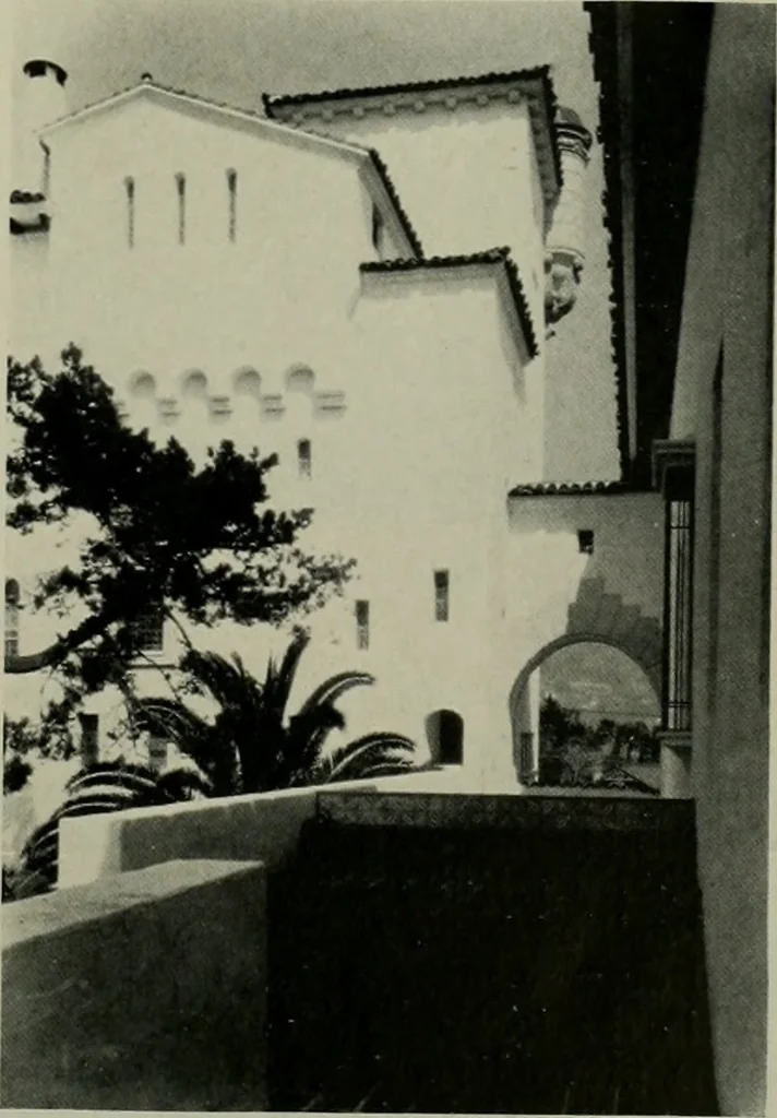 An illustration from Architect and engineer, 1905, leaf 310