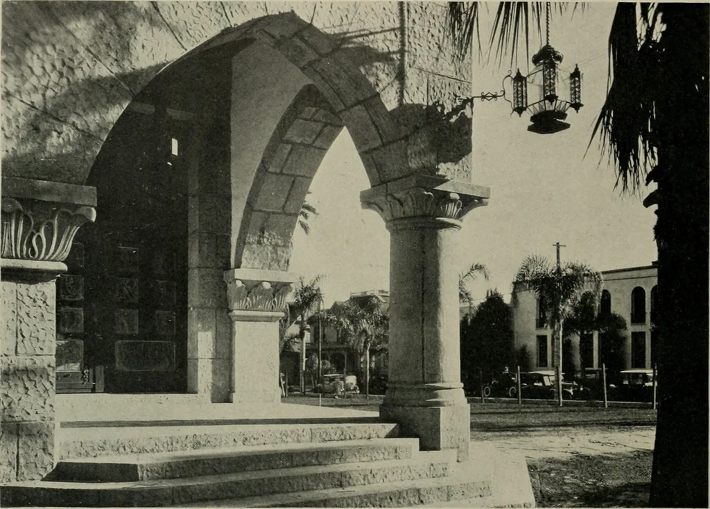 An illustration from Architect and engineer, 1905, leaf 311