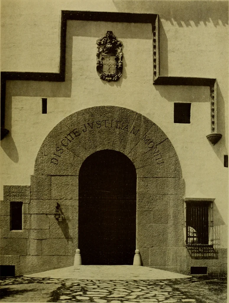 An illustration from Architect and engineer, 1905, leaf 324