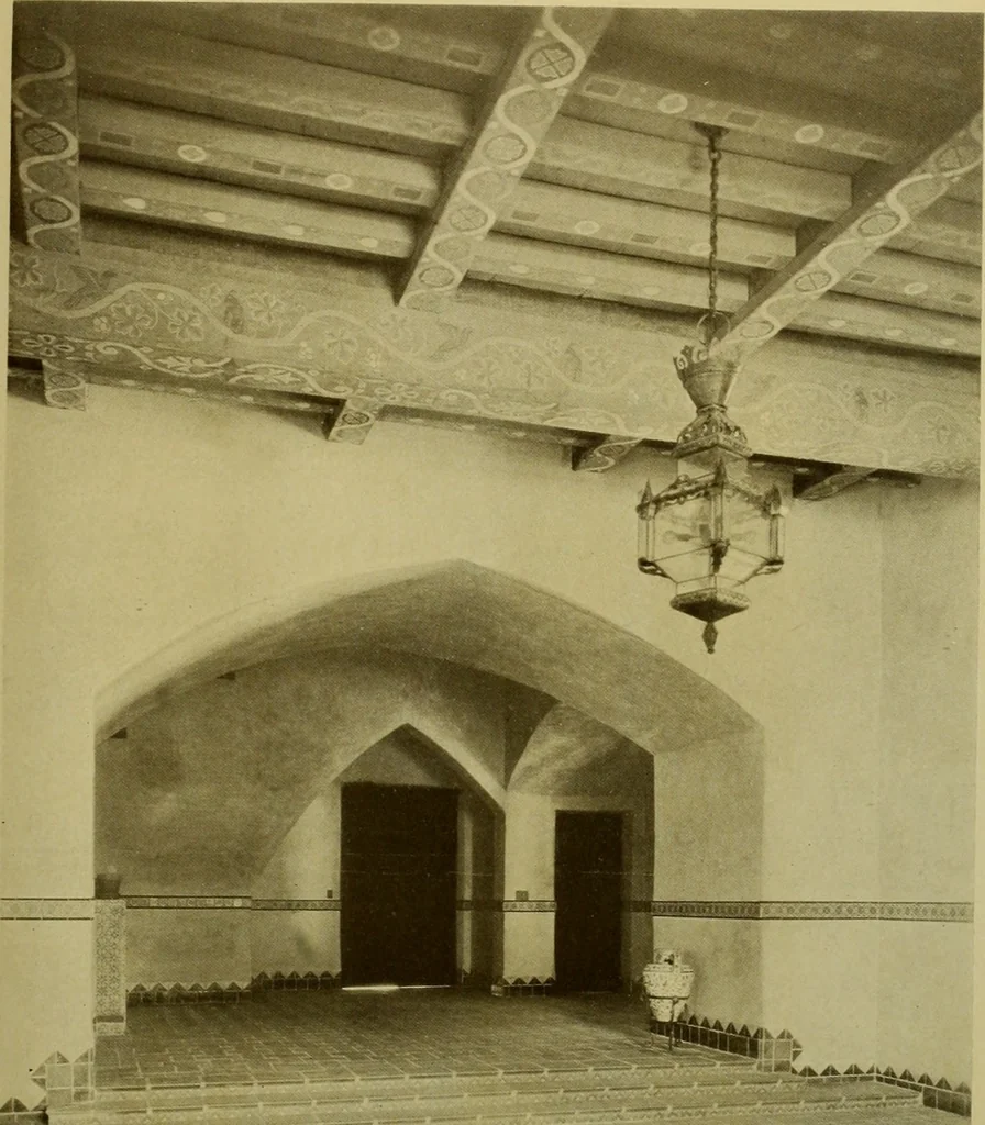 An illustration from Architect and engineer, 1905, leaf 336