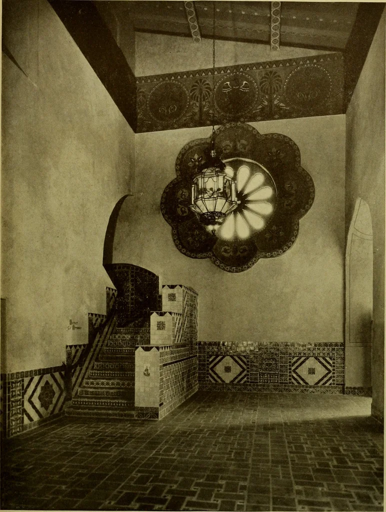An illustration from Architect and engineer, 1905, leaf 338