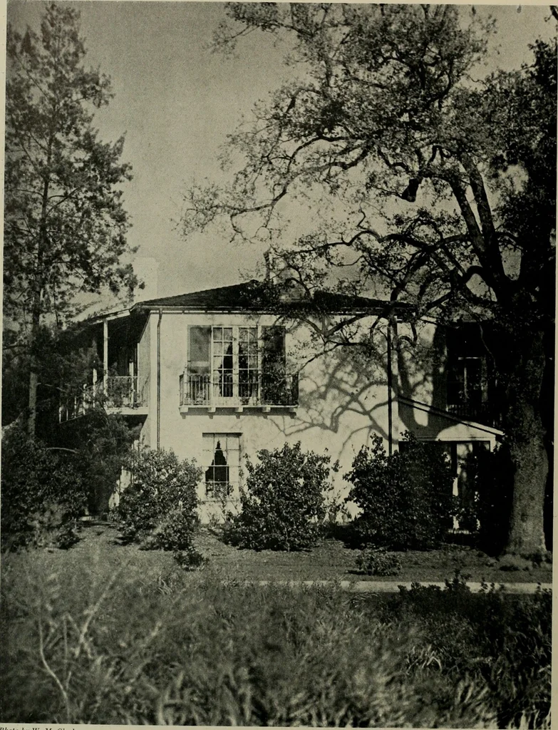 An illustration from Architect and engineer, 1905, leaf 35