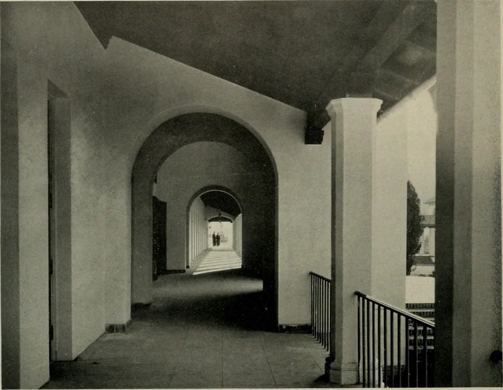 An illustration from Architect and engineer, 1905, leaf 517