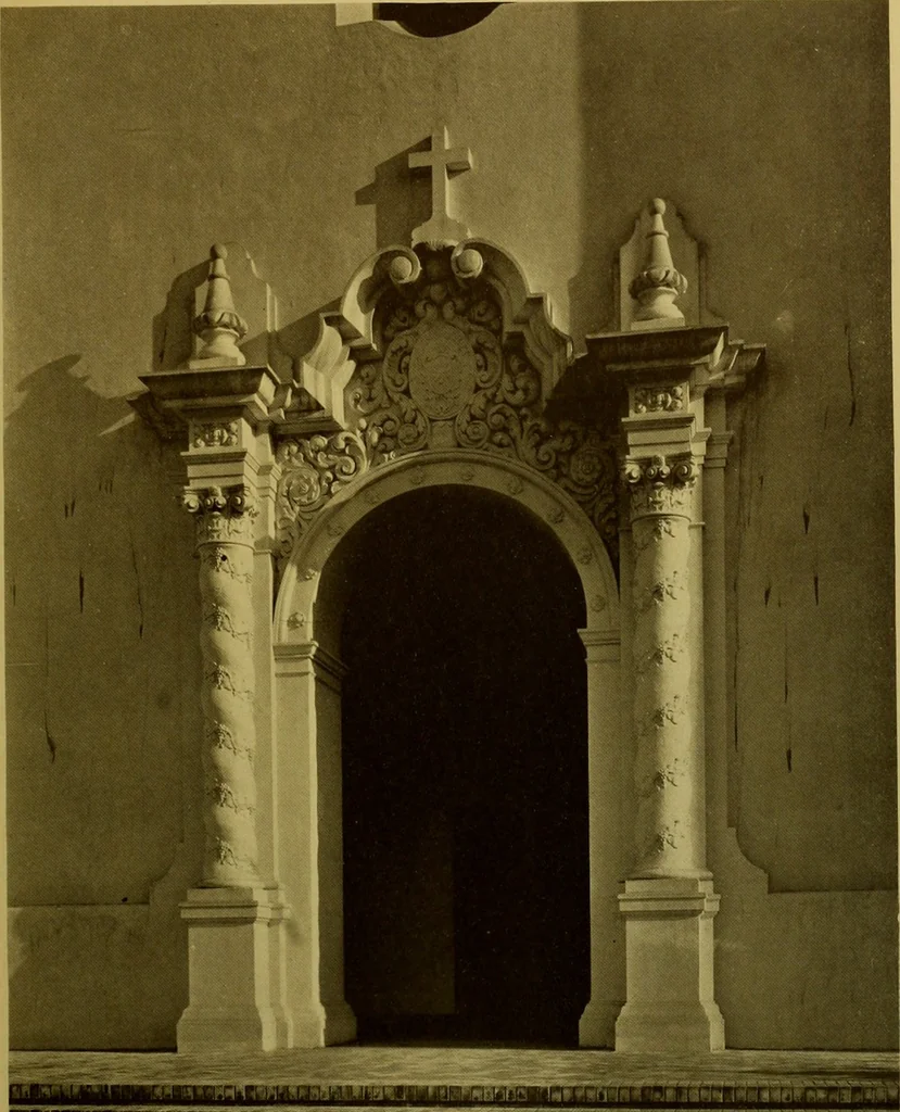An illustration from Architect and engineer, 1905, leaf 530