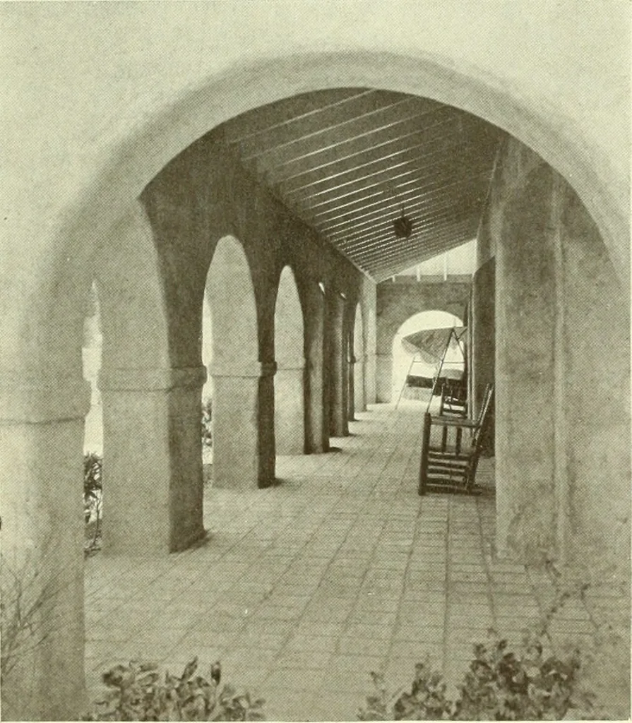 An illustration from Architect and engineer, 1905, leaf 124