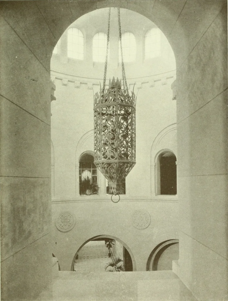 An illustration from Architect and engineer, 1905, leaf 154