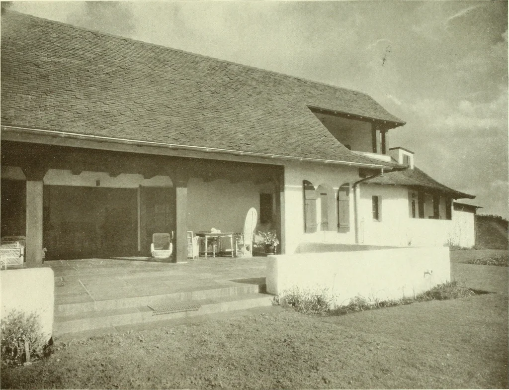 An illustration from Architect and engineer, 1905, leaf 26