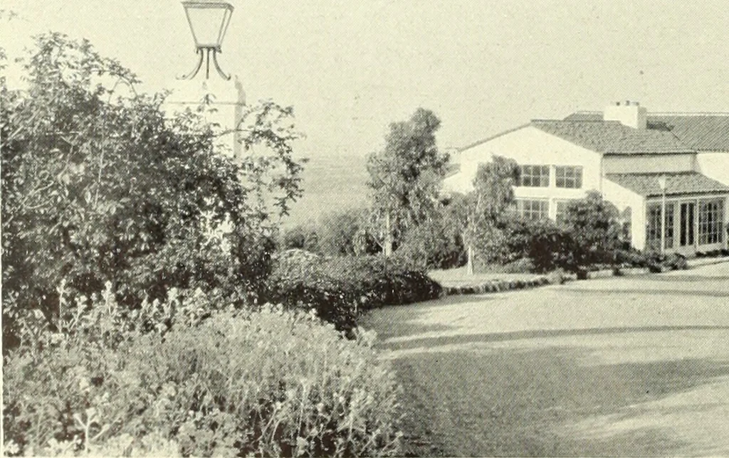 An illustration from Architect and engineer, 1905, leaf 351