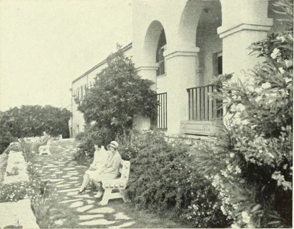An illustration from Architect and engineer, 1905, leaf 366