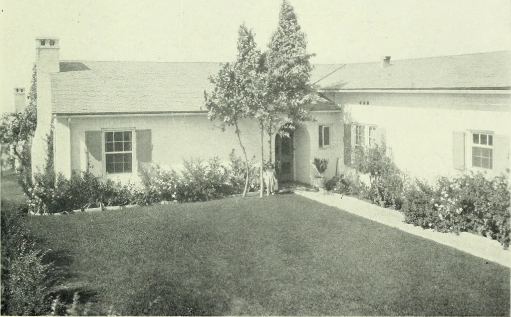An illustration from Architect and engineer, 1905, leaf 370