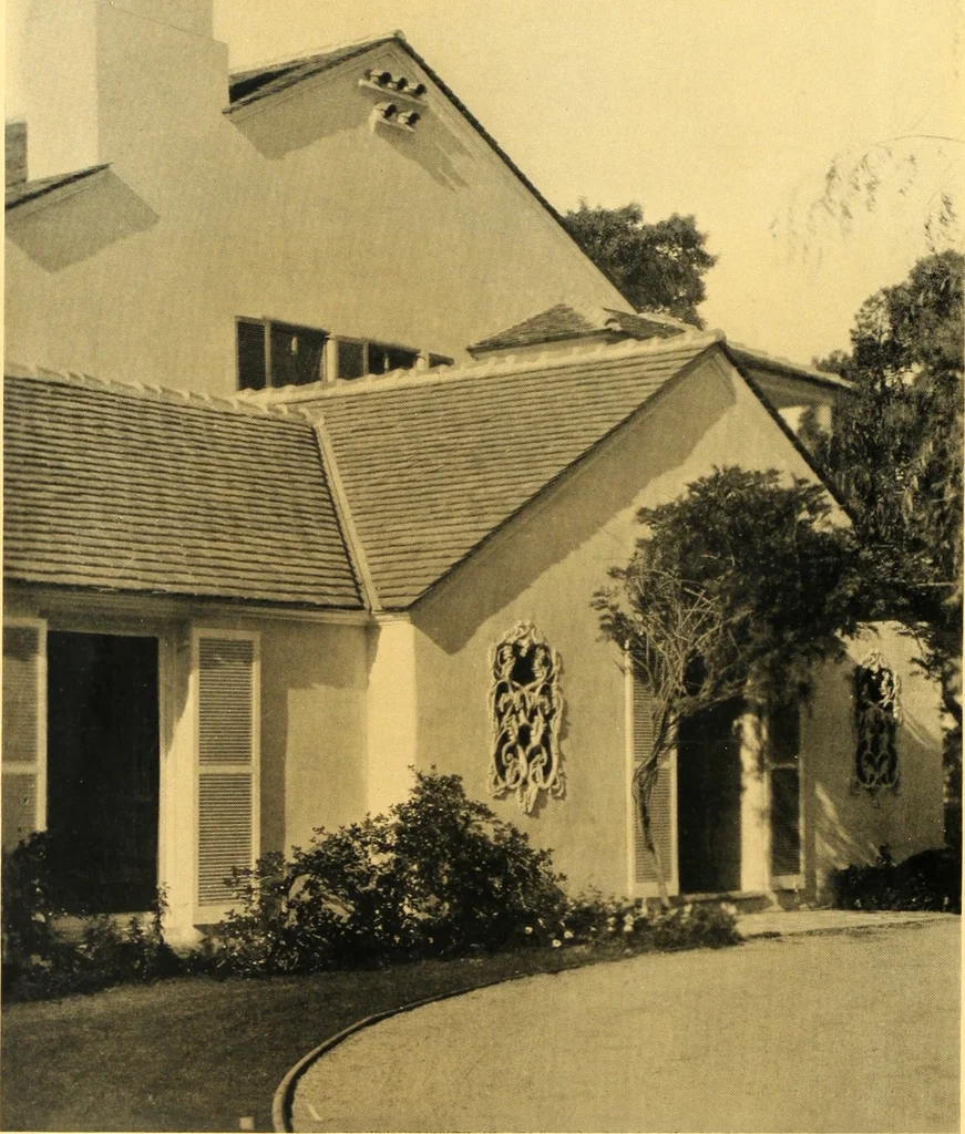 An illustration from Architect and engineer, 1905, leaf 437