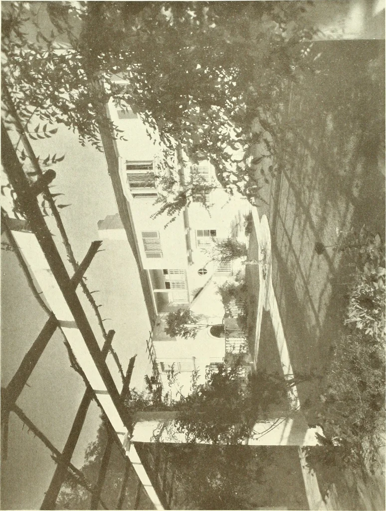 An illustration from Architect and engineer, 1905, leaf 441