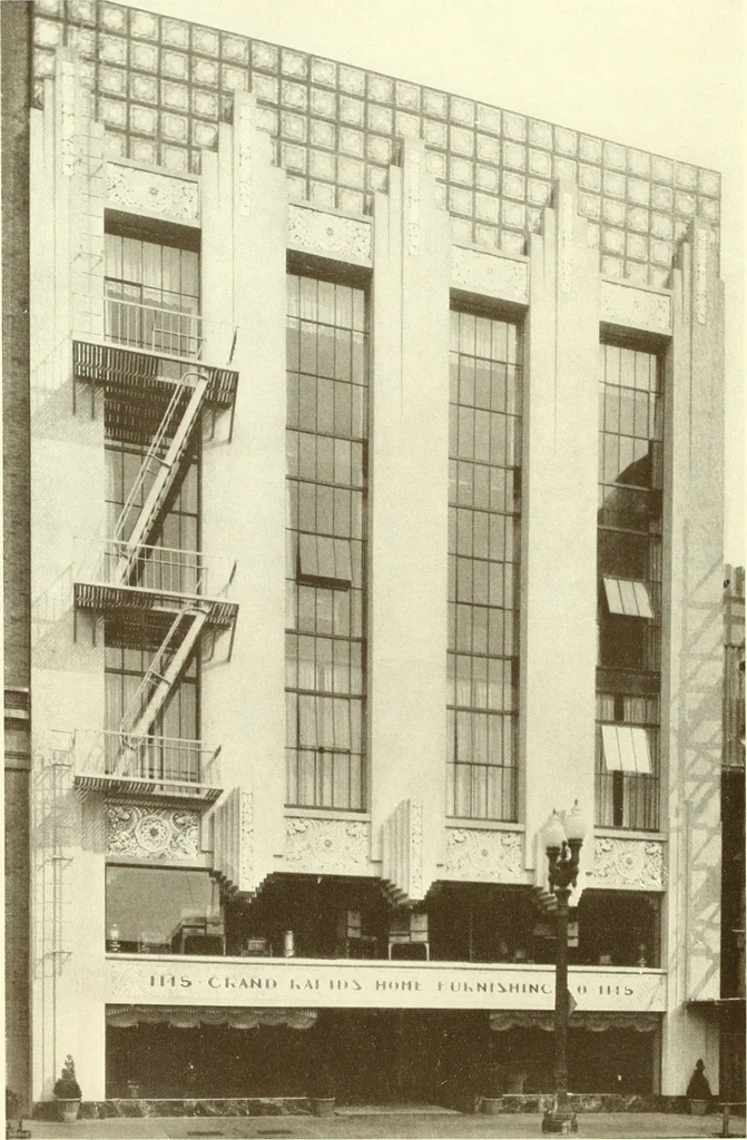 An illustration from Architect and engineer, 1905, leaf 479