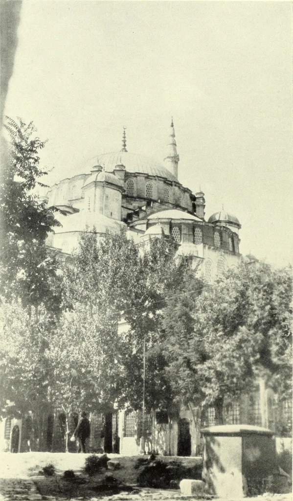 An illustration from Architect and engineer, 1905, leaf 587