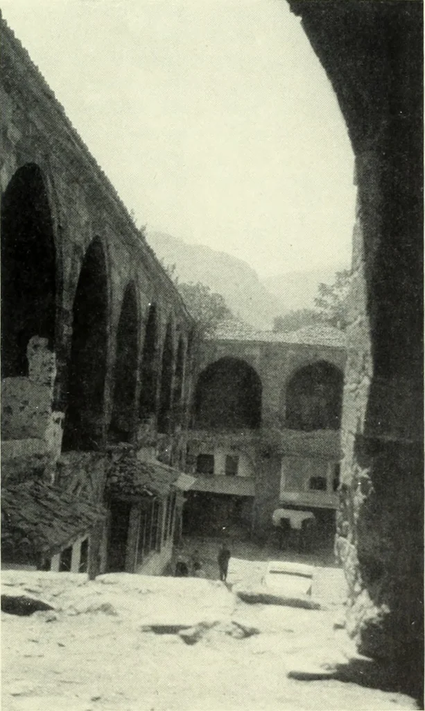 An illustration from Architect and engineer, 1905, leaf 590