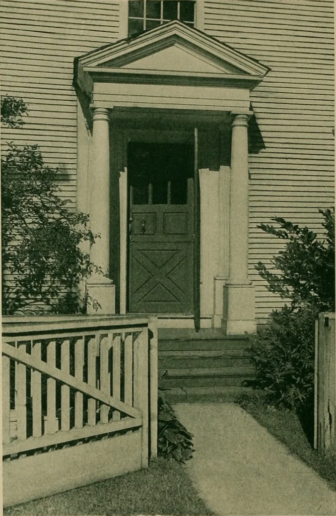 An illustration from An architectural monograph devoted to a comparative study of a group of early American doorways, Part Two: Porches, 1921, leaf 5