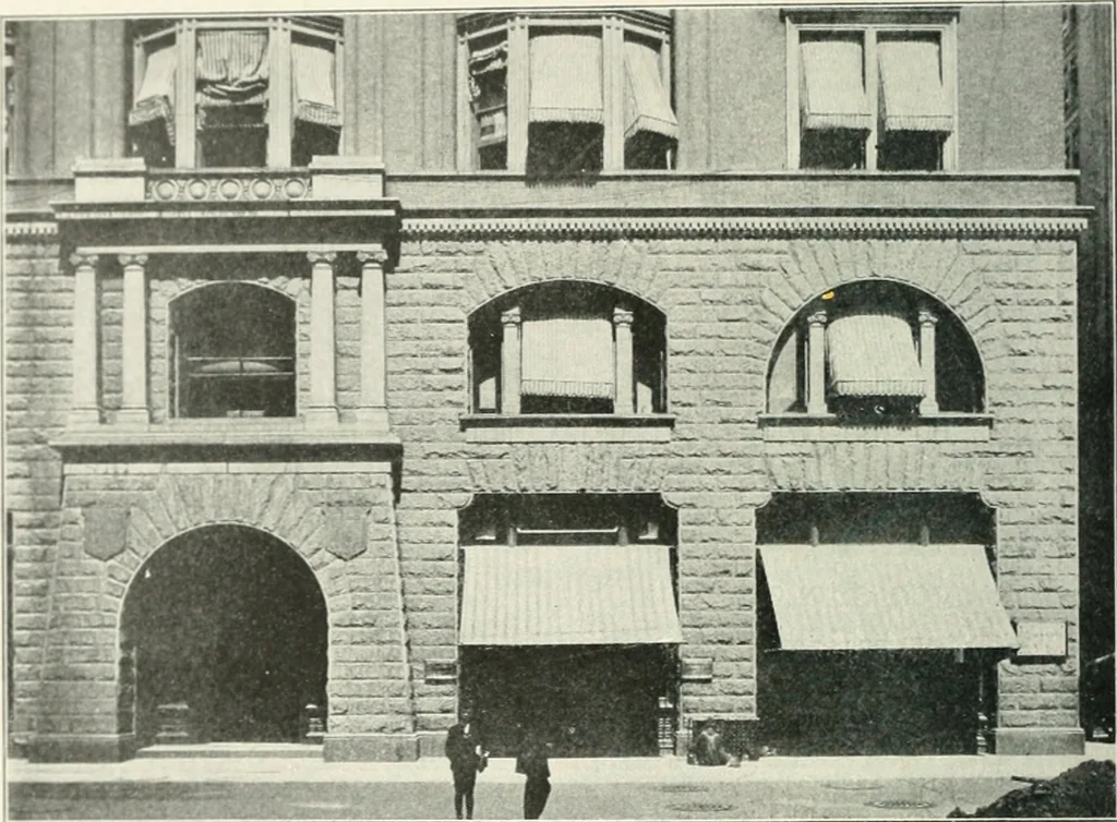 An illustration from Architectural composition : an attempt to order and phrase ideas which hitherto have been only felt by the instinctive taste of designers, 1908, leaf 125