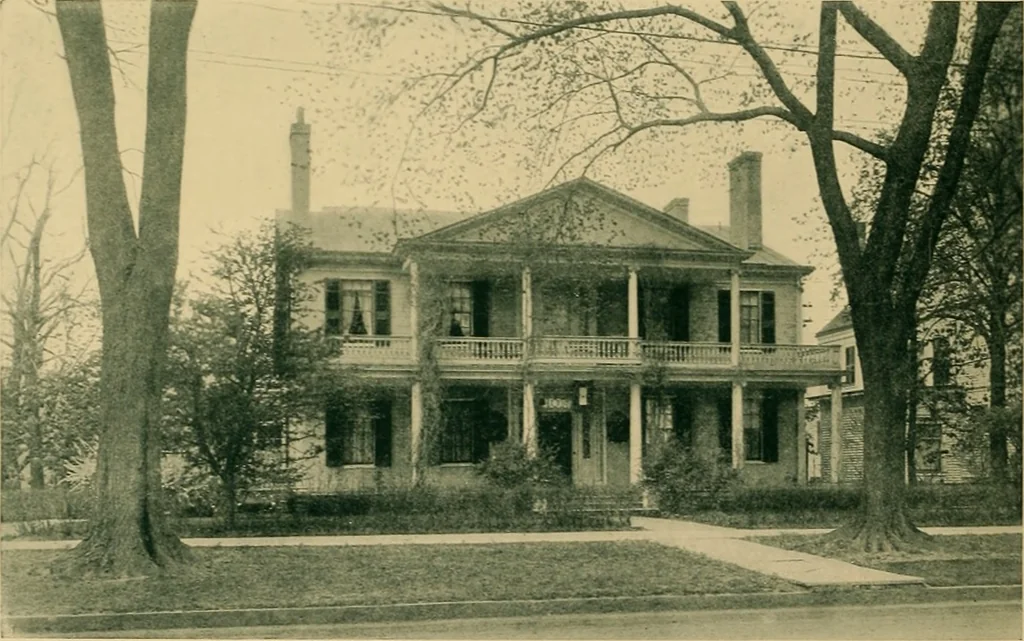 An illustration from An architectural monograph on early wood built houses of central New York, with text by Carl C. Tallman;, 1918, leaf 7
