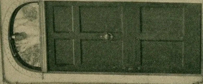 An illustration from An architectural monograph devoted to a comparative study of a group of early American doorways,, 1921, leaf 8
