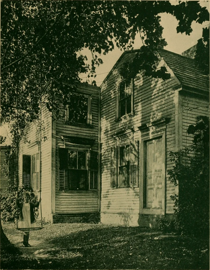 An illustration from An architectural monograph on the town of Suffield, Connecticut,, 1921, leaf 8