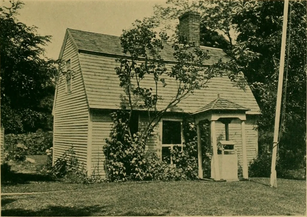 An illustration from An architectural monograph on dependencies of the old fashioned house, 1922, leaf 12