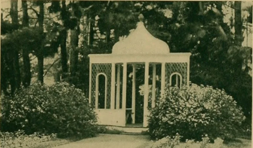 An illustration from An architectural monograph on dependencies of the old fashioned house, 1922, leaf 14