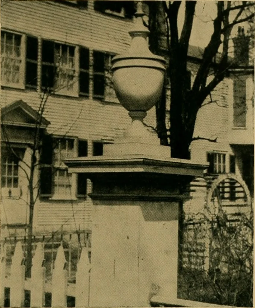 An illustration from An architectural monograph on fences and fence posts of colonial times,, 1922, leaf 8