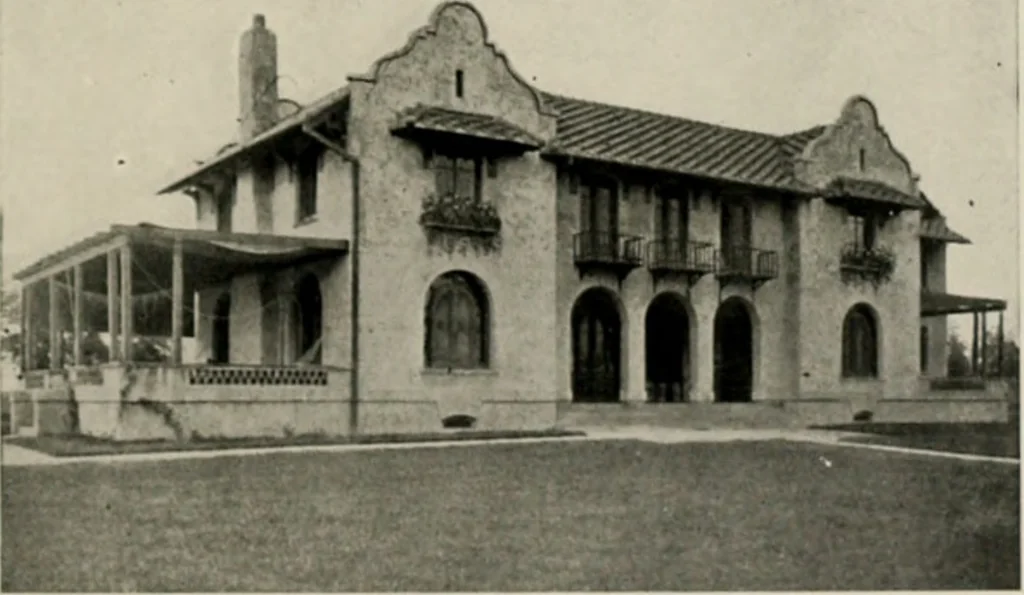 An illustration from Architectural styles for country houses: the characteristics and merits of various types of architecture as set forth by enthusiastic advocates, 1912, leaf 108