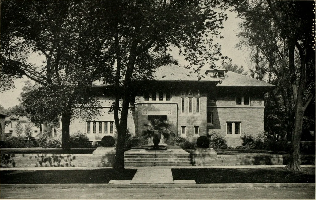 An illustration from Architectural styles for country houses: the characteristics and merits of various types of architecture as set forth by enthusiastic advocates, 1912, leaf 161