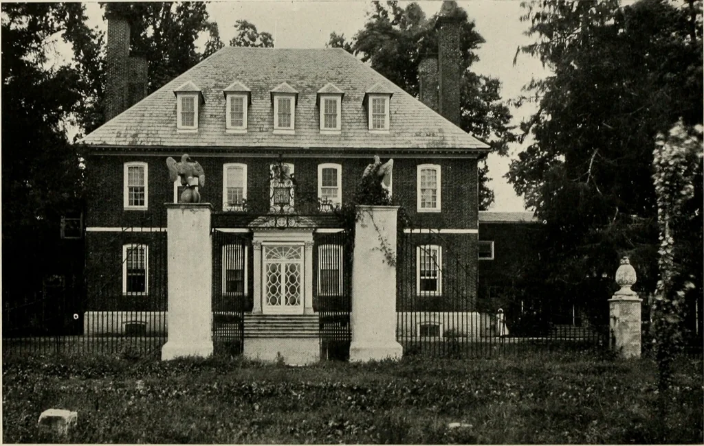 An illustration from Architectural styles for country houses: the characteristics and merits of various types of architecture as set forth by enthusiastic advocates, 1912, leaf 35