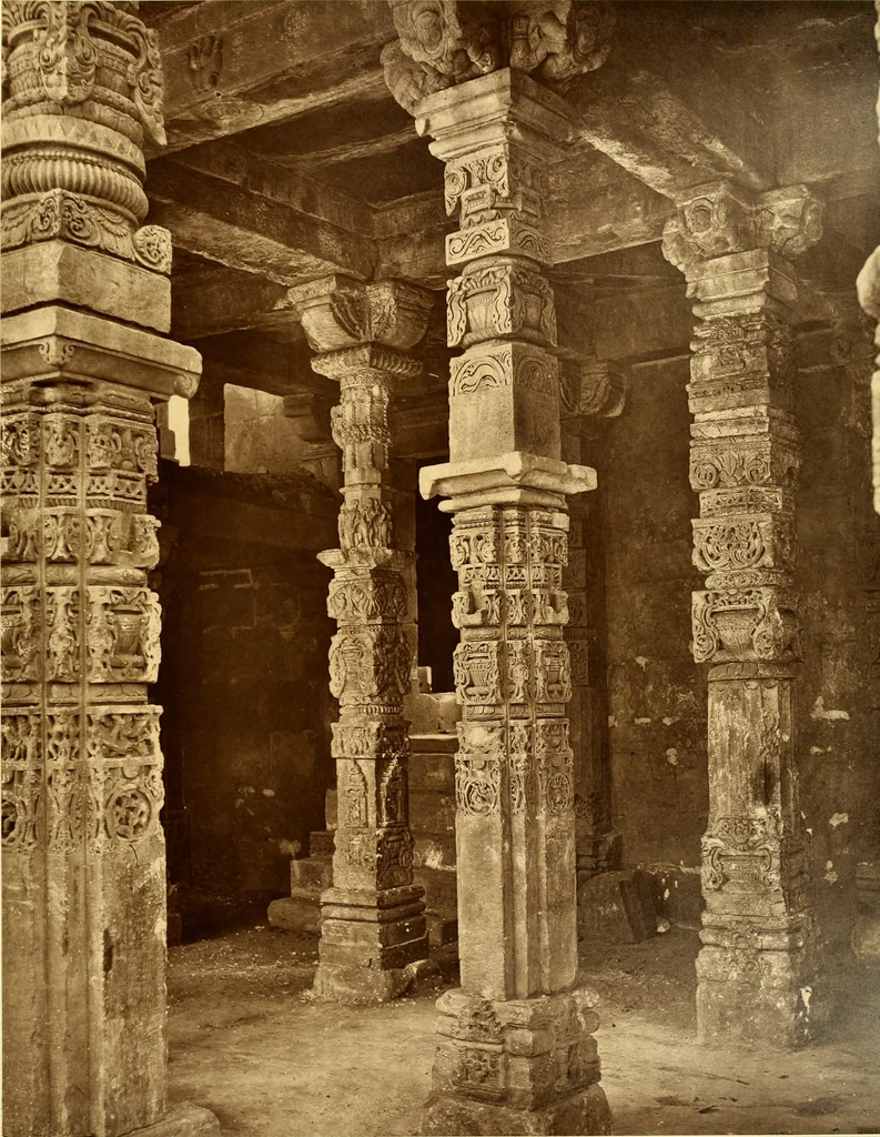 An illustration from The architecture of ancient Delhi : especially the buildings around the Kutb Minar, 1872, leaf 94