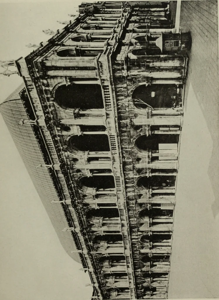 An illustration from The architecture of the renaissance in Italy : a general view for the use of students and others, 1909, leaf 288