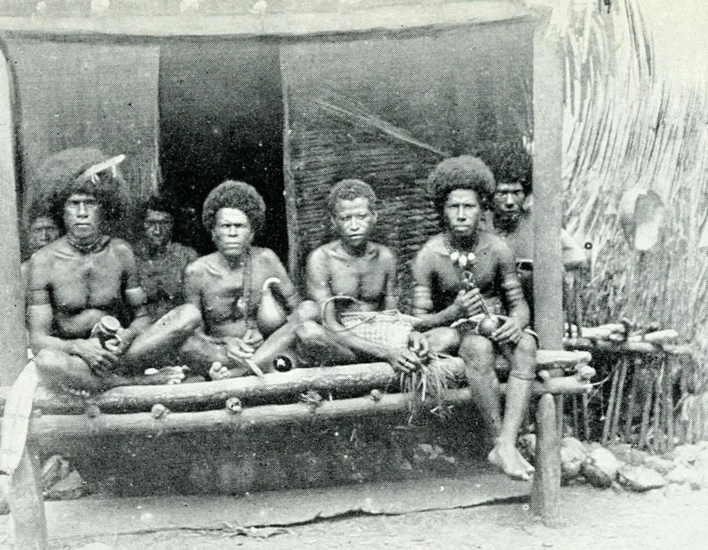 An illustration from Argonauts of the western Pacific; an account of native enterprise and adventure in the Archipelagoes of Melanesian New Guinea. With a pref. by Sir James George Frazer, 1922, leaf 482