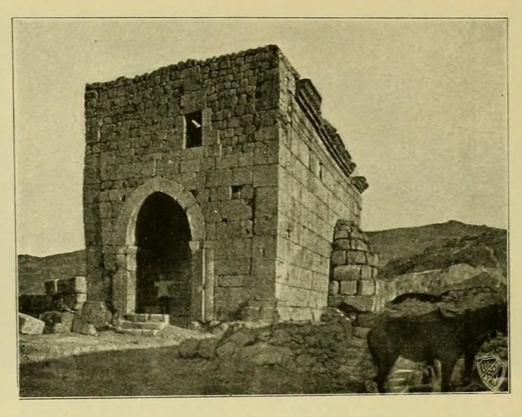 An illustration from Arkheologicheskoe puteshestvie po Sirii i Palestinie N.P. Kondakova, 1904, leaf 76