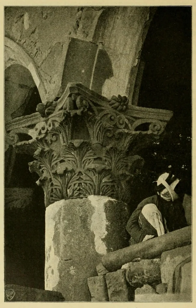 An illustration from Arkheologicheskoe puteshestvie po Sirii i Palestinie N.P. Kondakova, 1904, leaf 88